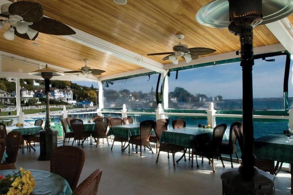 Chippewa Hotel Waterfront Макинак Айлънд Екстериор снимка